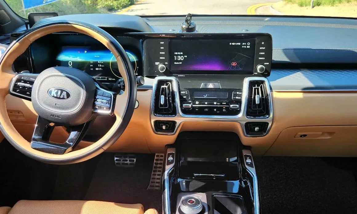 Kia Sorento — фото 3