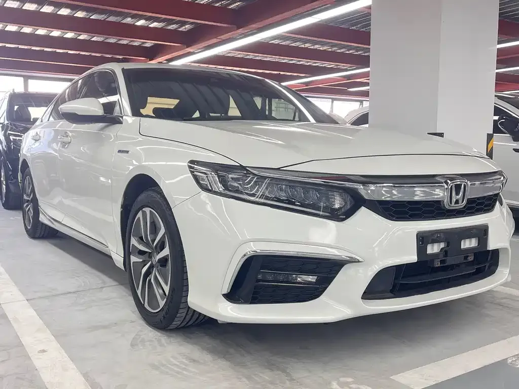 Honda Inspire — фото 5