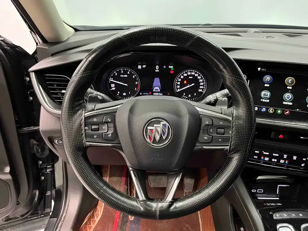 Buick Envision Plus — фото 5