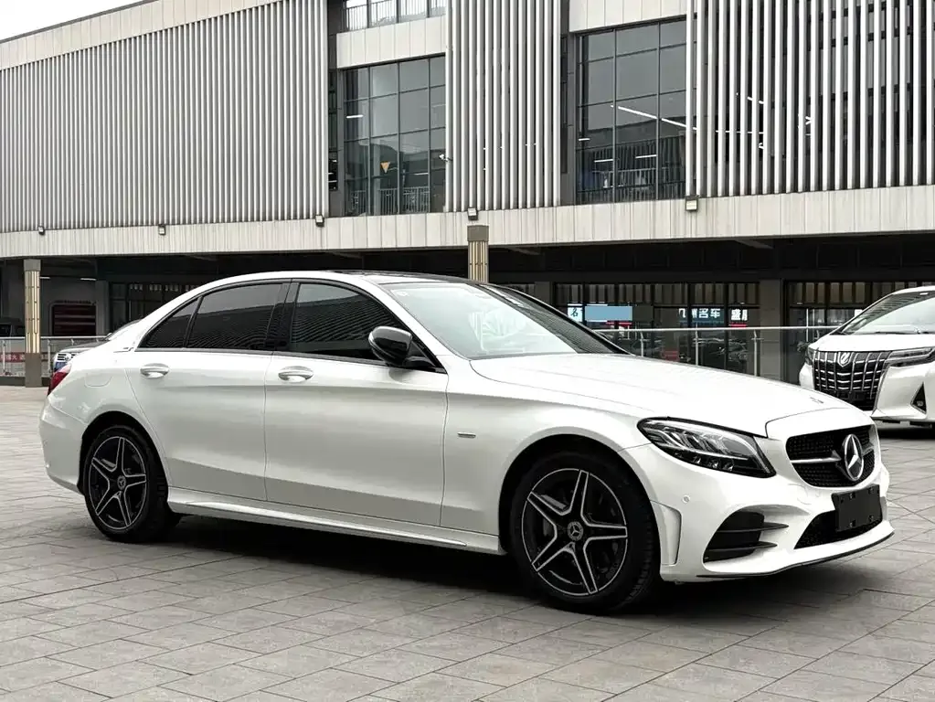 Mercedes-Benz C-Class — фото 10