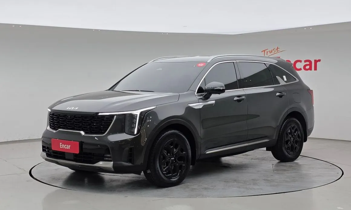 Kia Sorento — фото 1