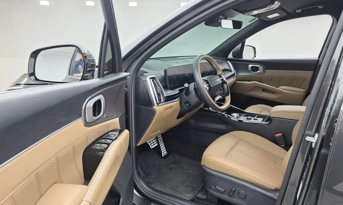 Kia Sorento — фото 8