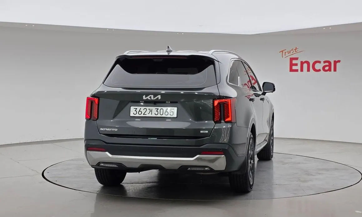 Kia Sorento — фото 3