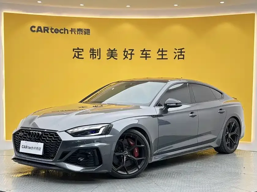 Audi RS 5 — фото 1