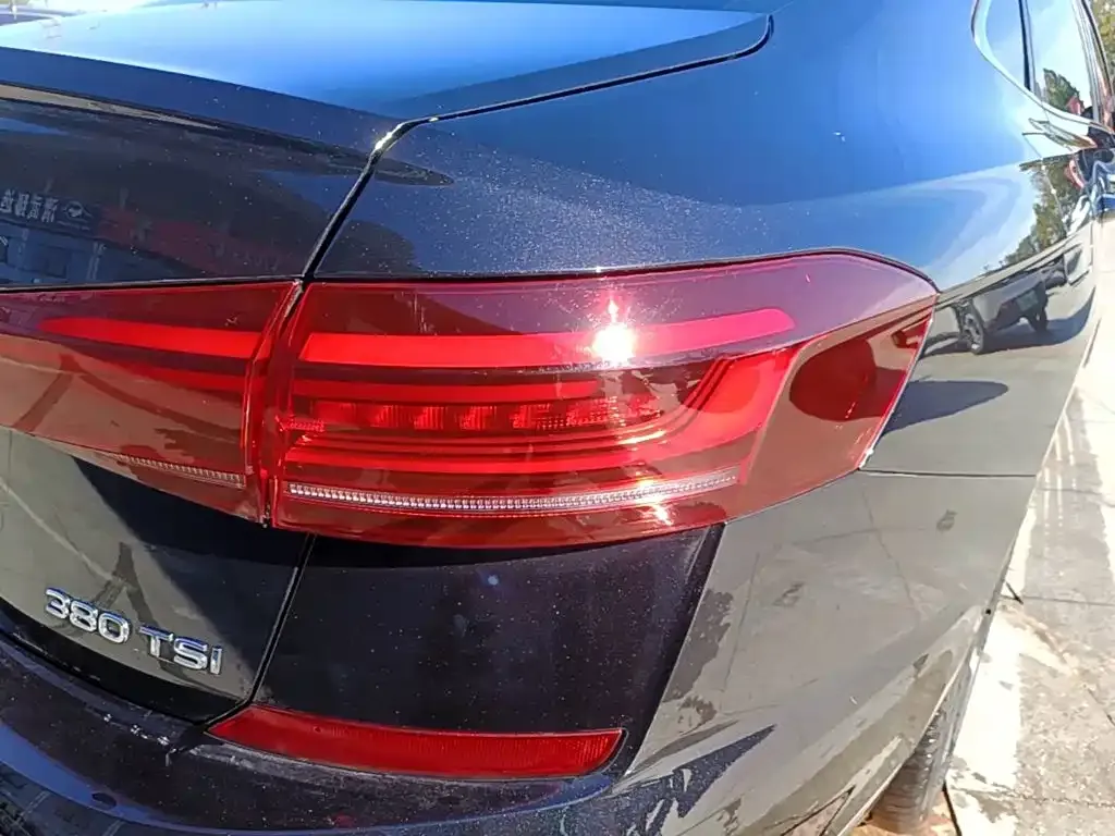 Volkswagen Passat — фото 3