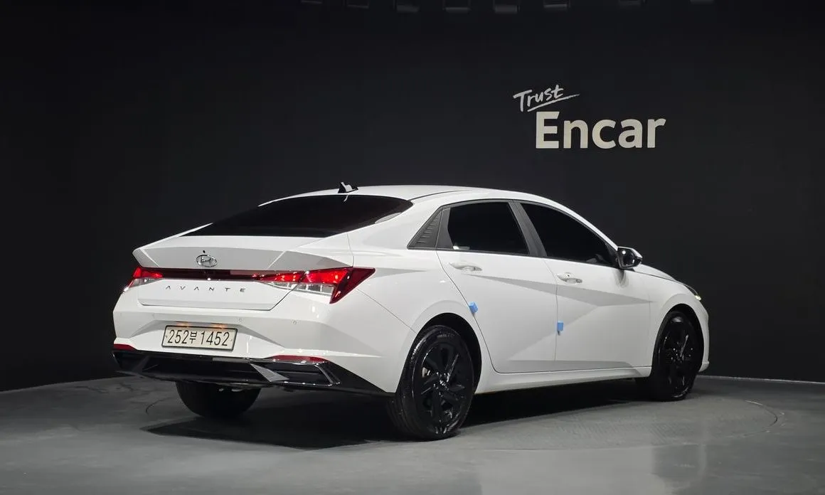 Hyundai AVANTE — фото 2