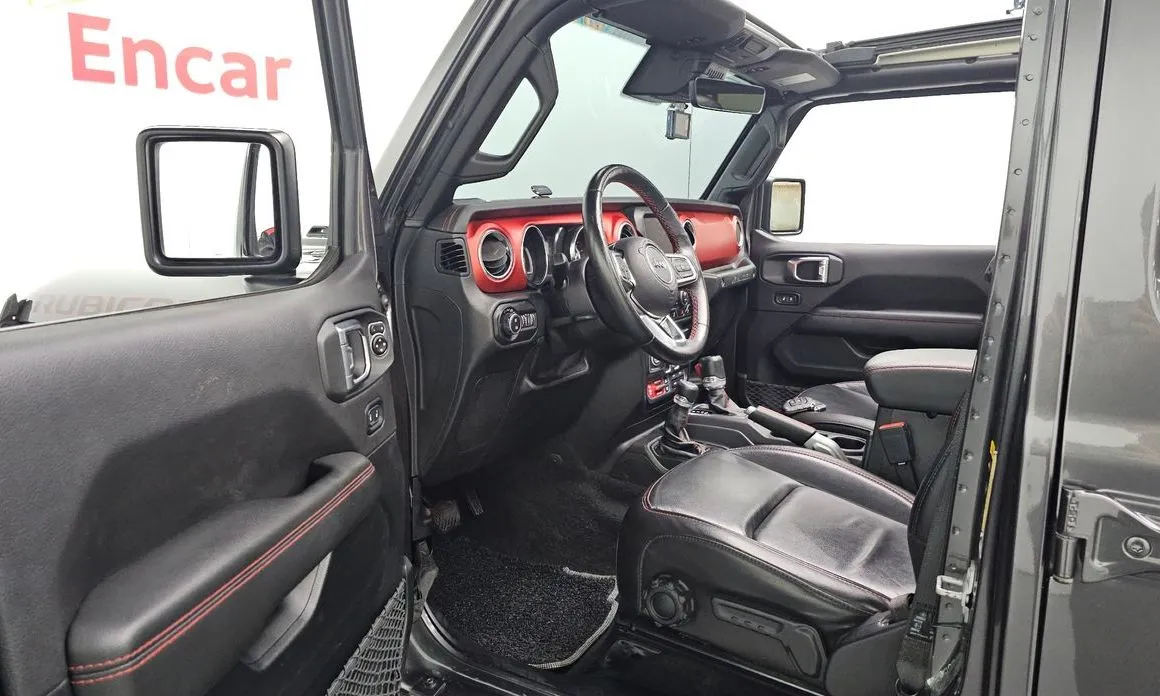 Jeep Wrangler — фото 7