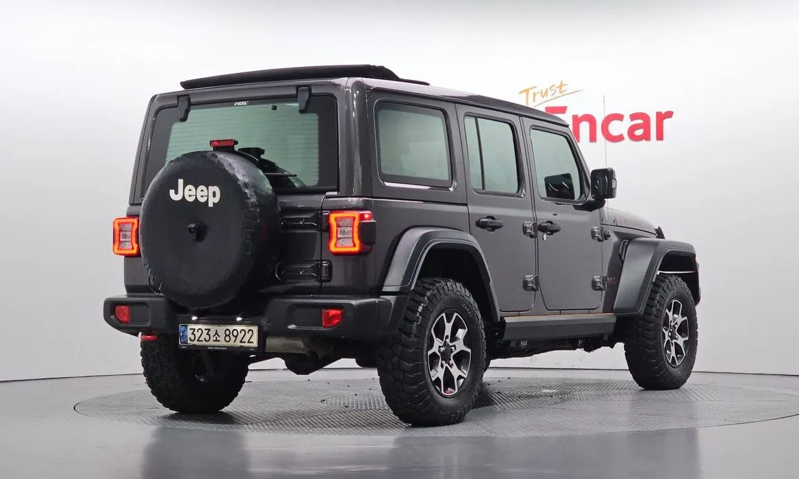 Jeep Wrangler — фото 2