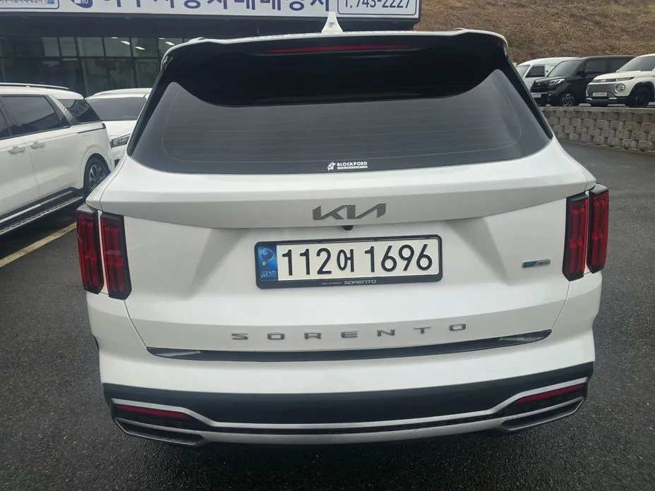 Kia Sorento — фото 4