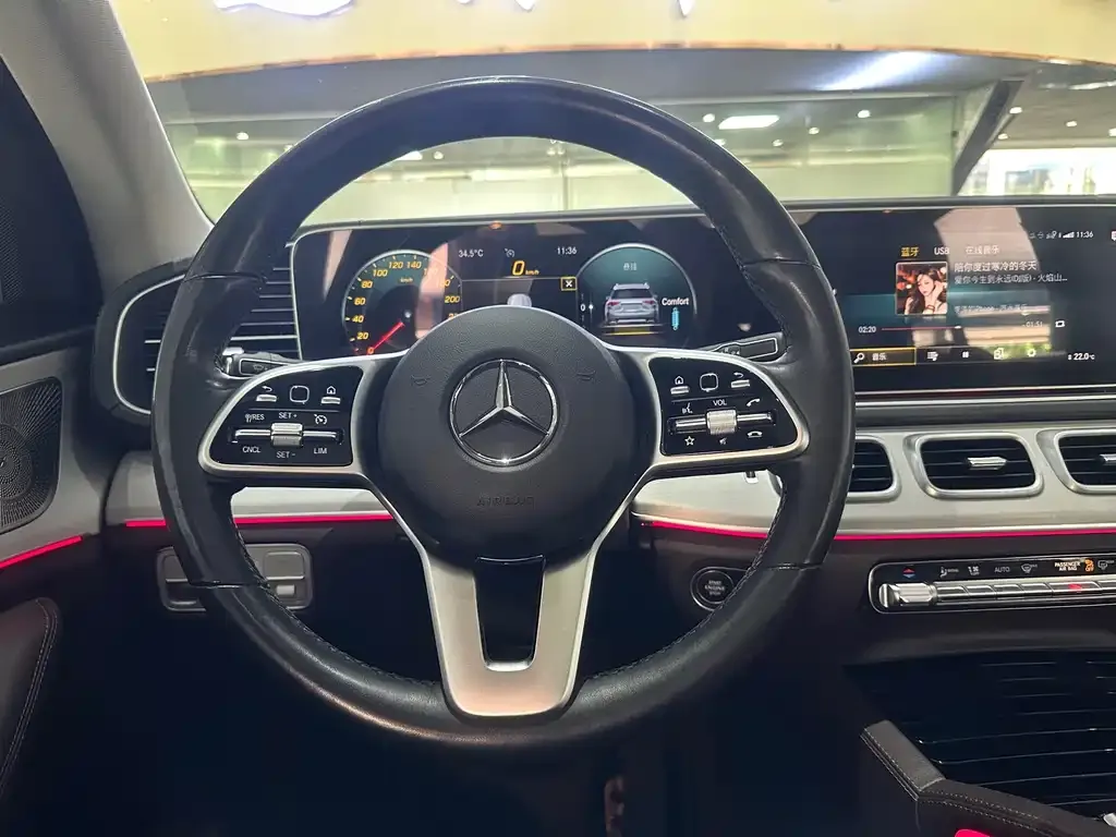 Mercedes-Benz GLE (Import) — фото 3