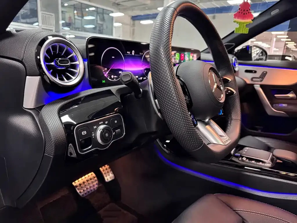 Mercedes-Benz A-Class AMG — фото 10