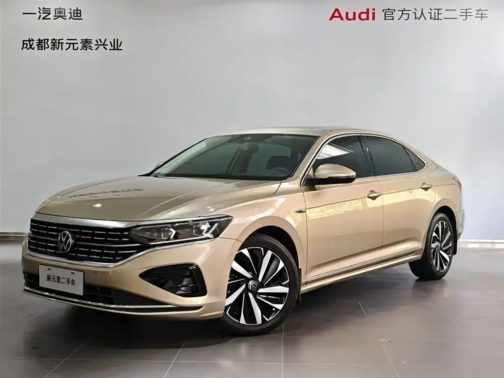 Volkswagen Passat — фото 1