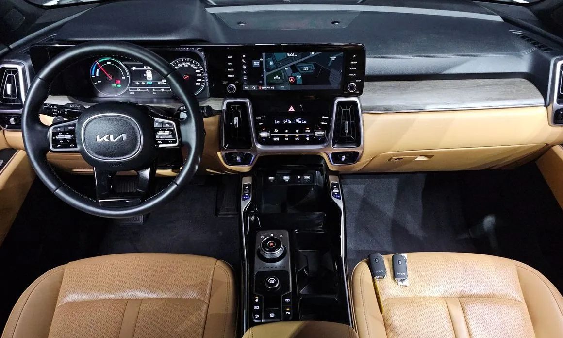 Kia Sorento — фото 7