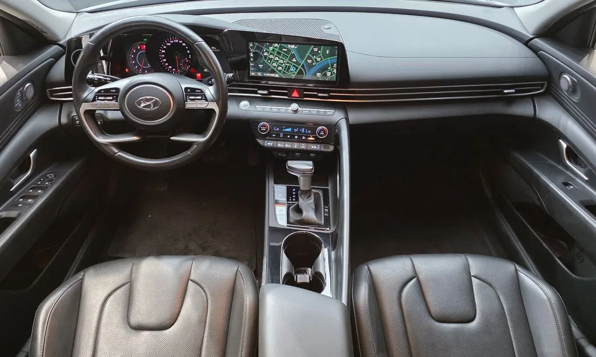 Hyundai AVANTE — фото 6