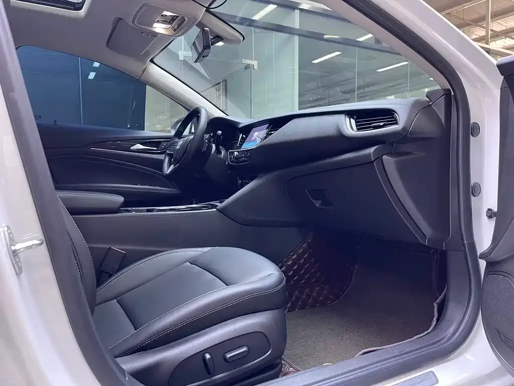 Buick Regal — фото 9