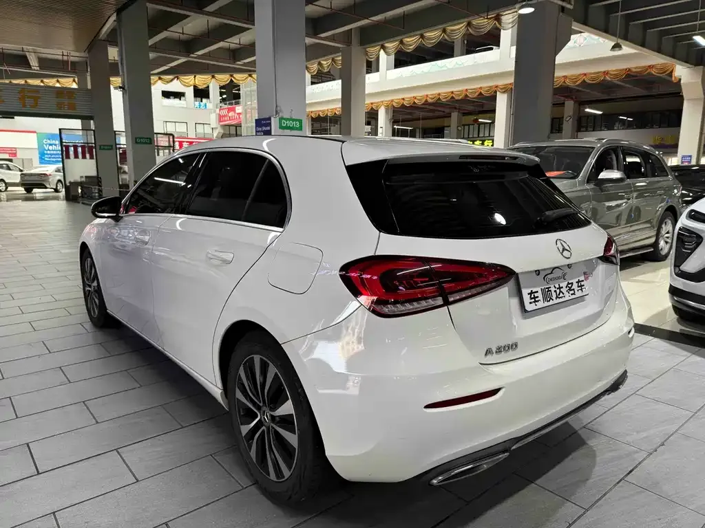 Mercedes-Benz A-Class (Import) — фото 2