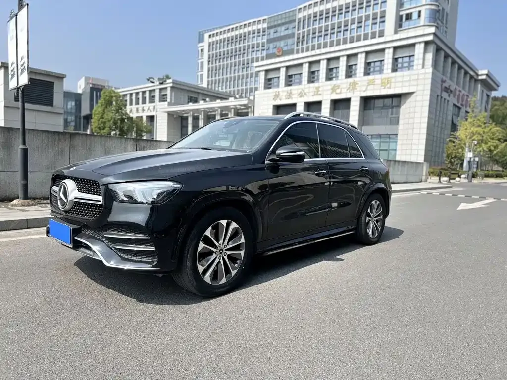 Mercedes-Benz GLE (Import) — фото 1