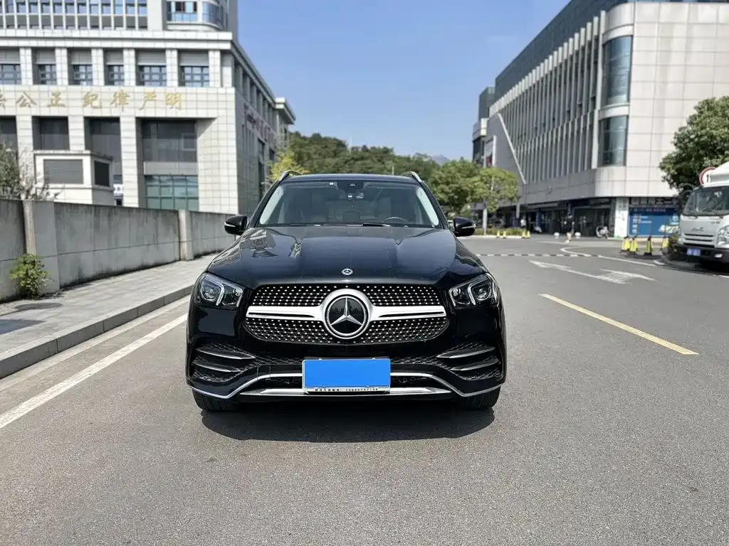 Mercedes-Benz GLE (Import) — фото 3