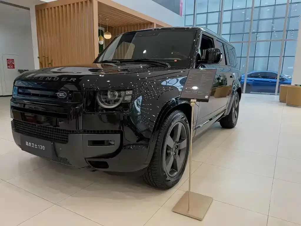 Land Rover Defender — фото 5