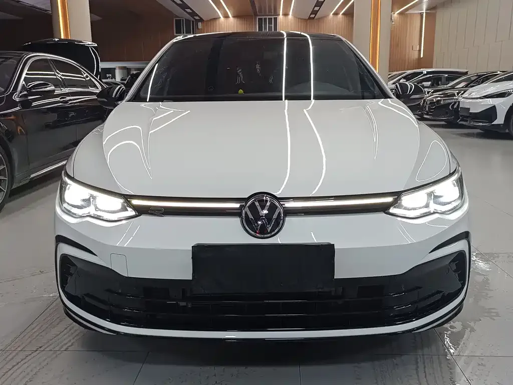 Volkswagen Golf — фото 3