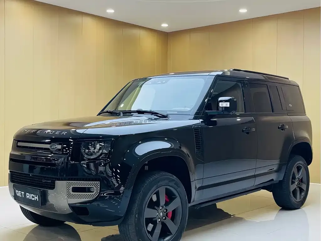 Land Rover Defender — фото 1