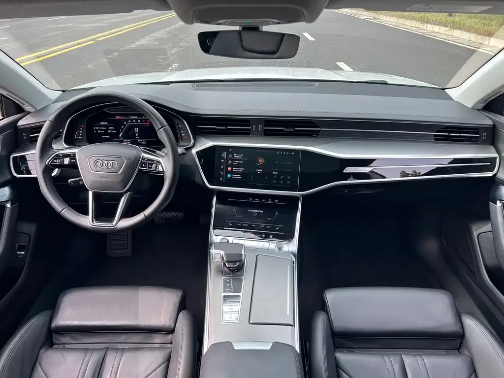 Audi A7 — фото 2