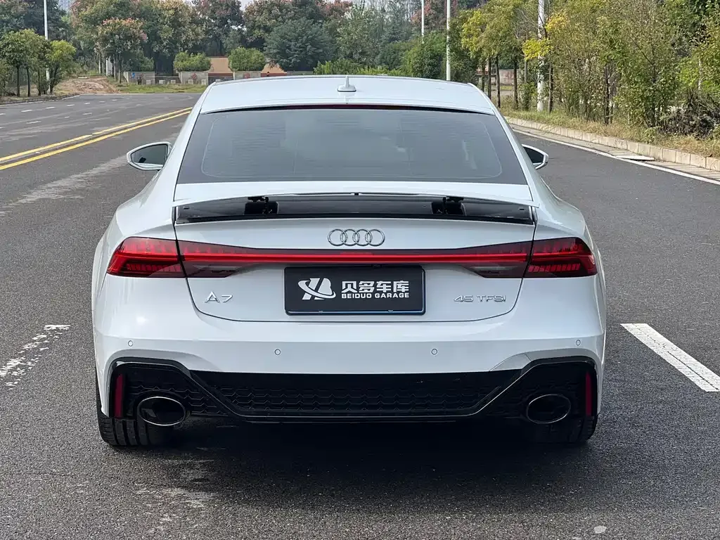 Audi A7 — фото 6