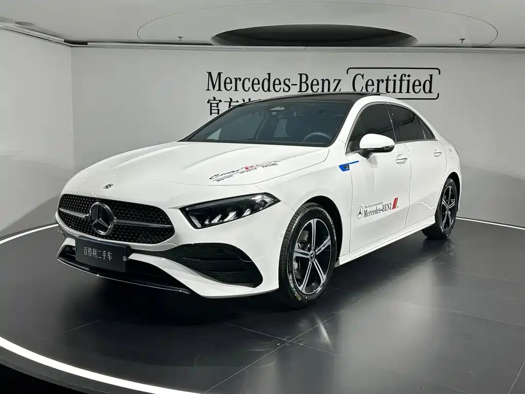 Mercedes-Benz A-Class — фото 1