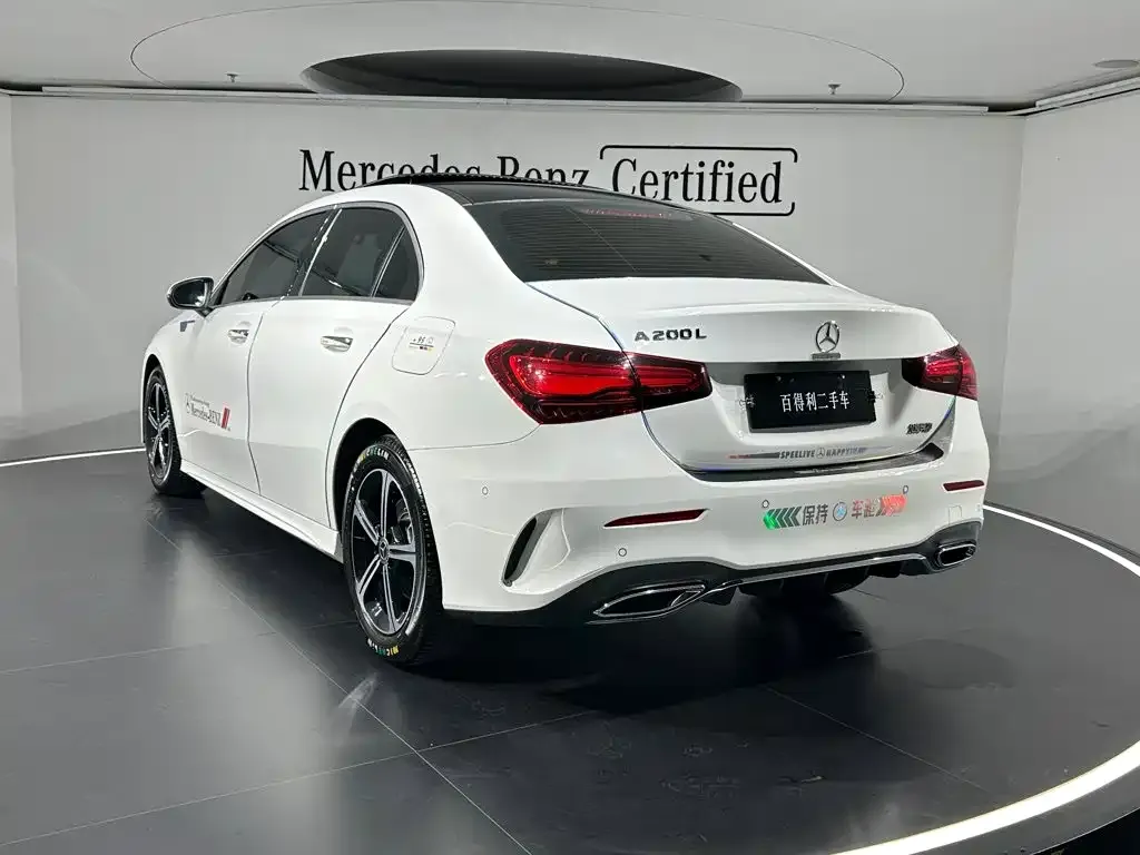Mercedes-Benz A-Class — фото 9