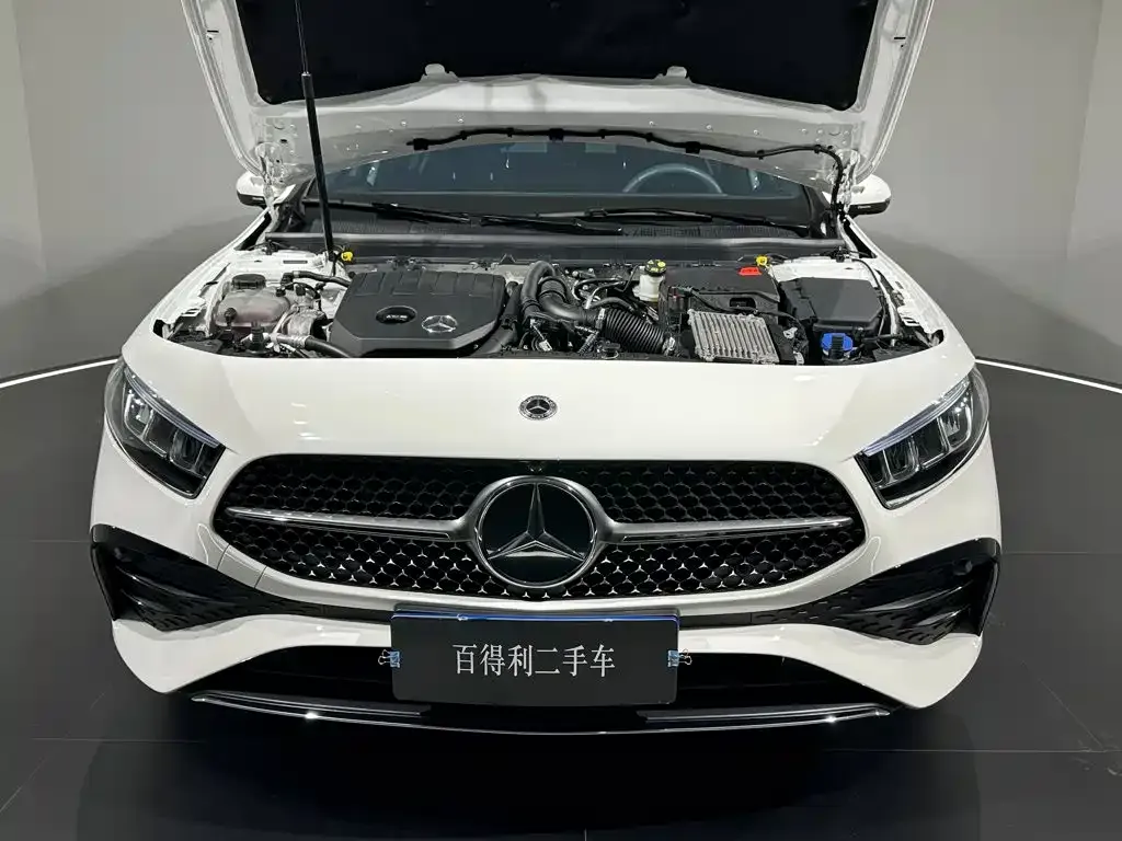 Mercedes-Benz A-Class — фото 10