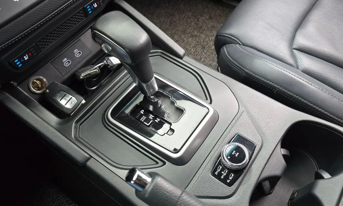 KG Mobility (Ssangyong) Rexton — фото 7
