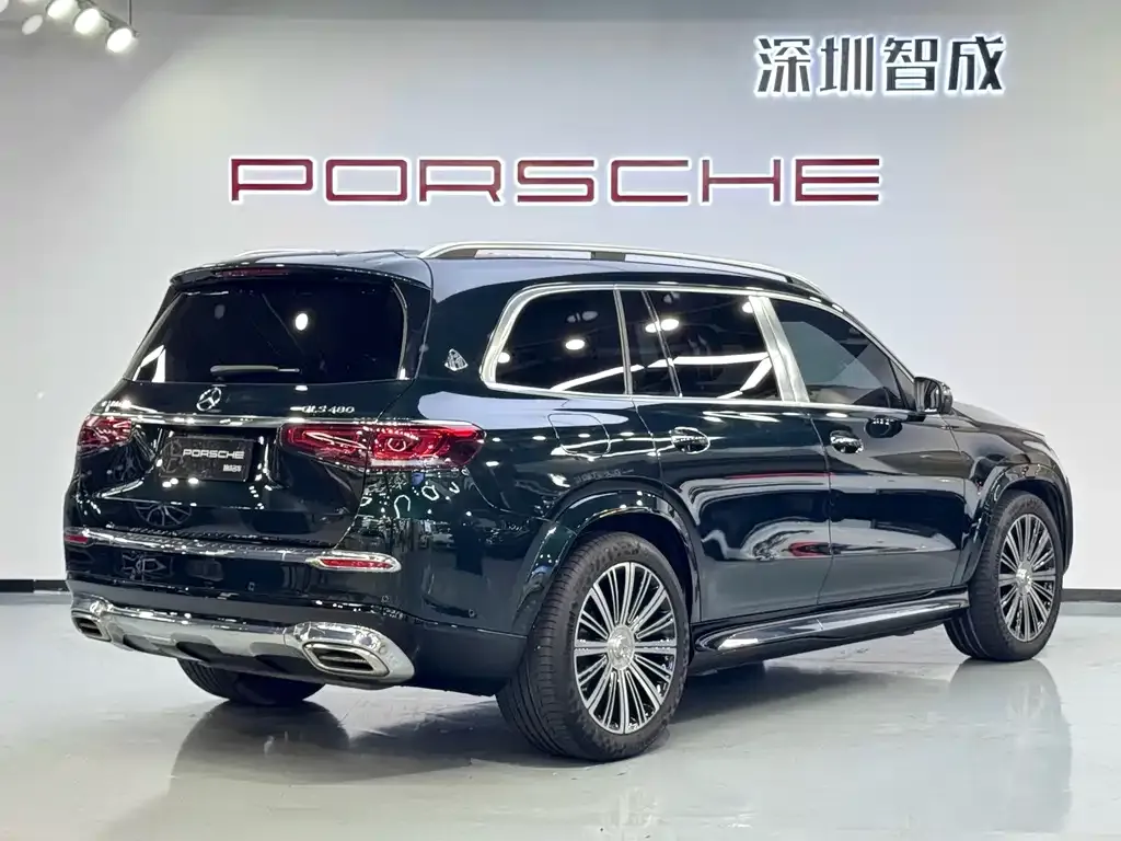 Mercedes-Benz GLS — фото 9
