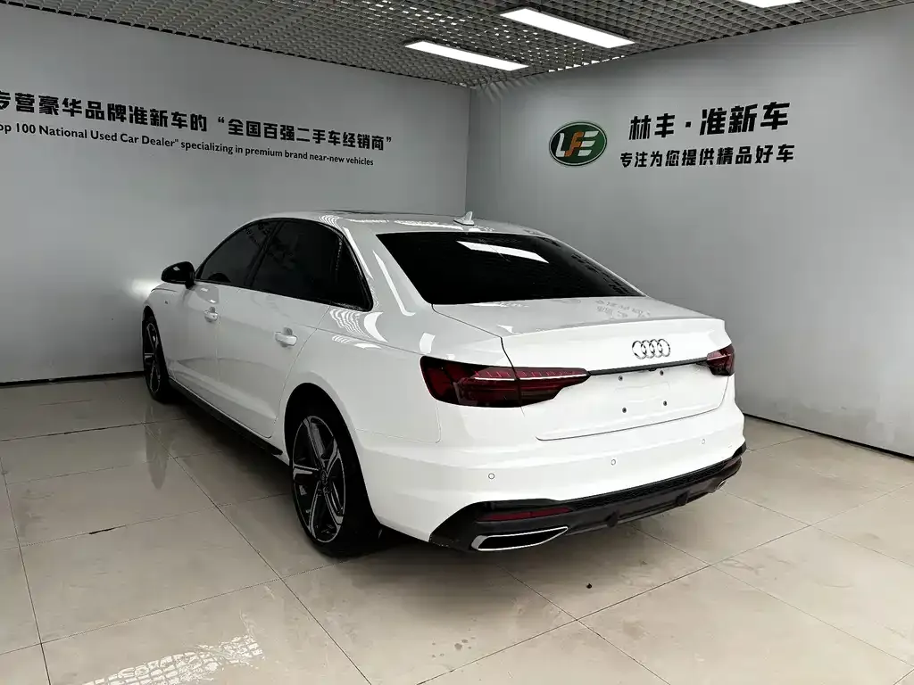 Audi A4L — фото 7