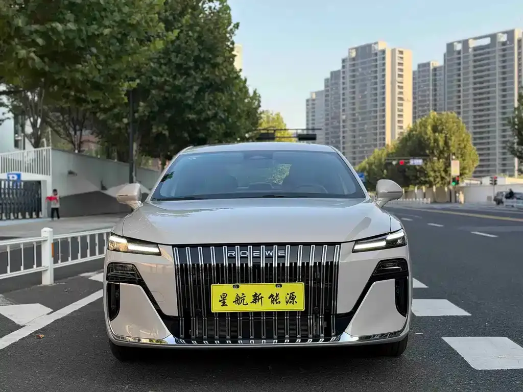 Roewe M7 DMH — фото 6