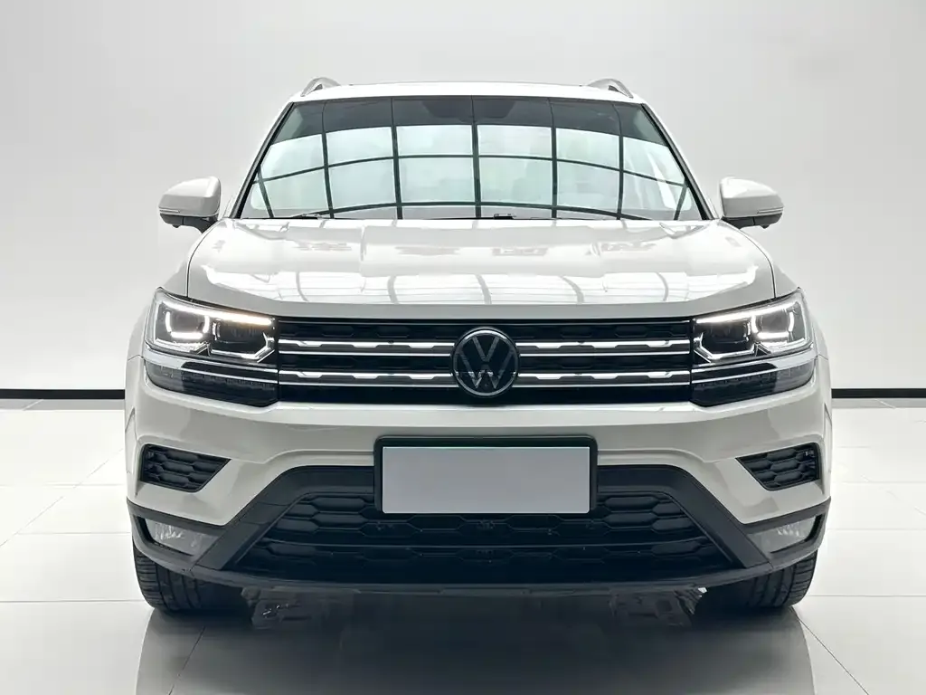 Volkswagen Tharu — фото 8