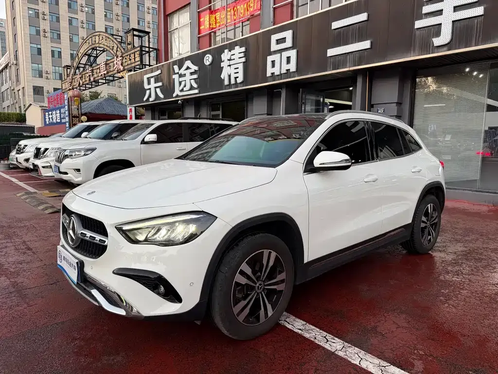 Mercedes-Benz GLA — фото 7