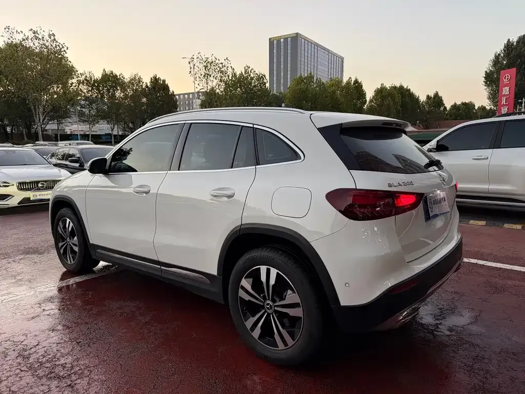 Mercedes-Benz GLA — фото 5