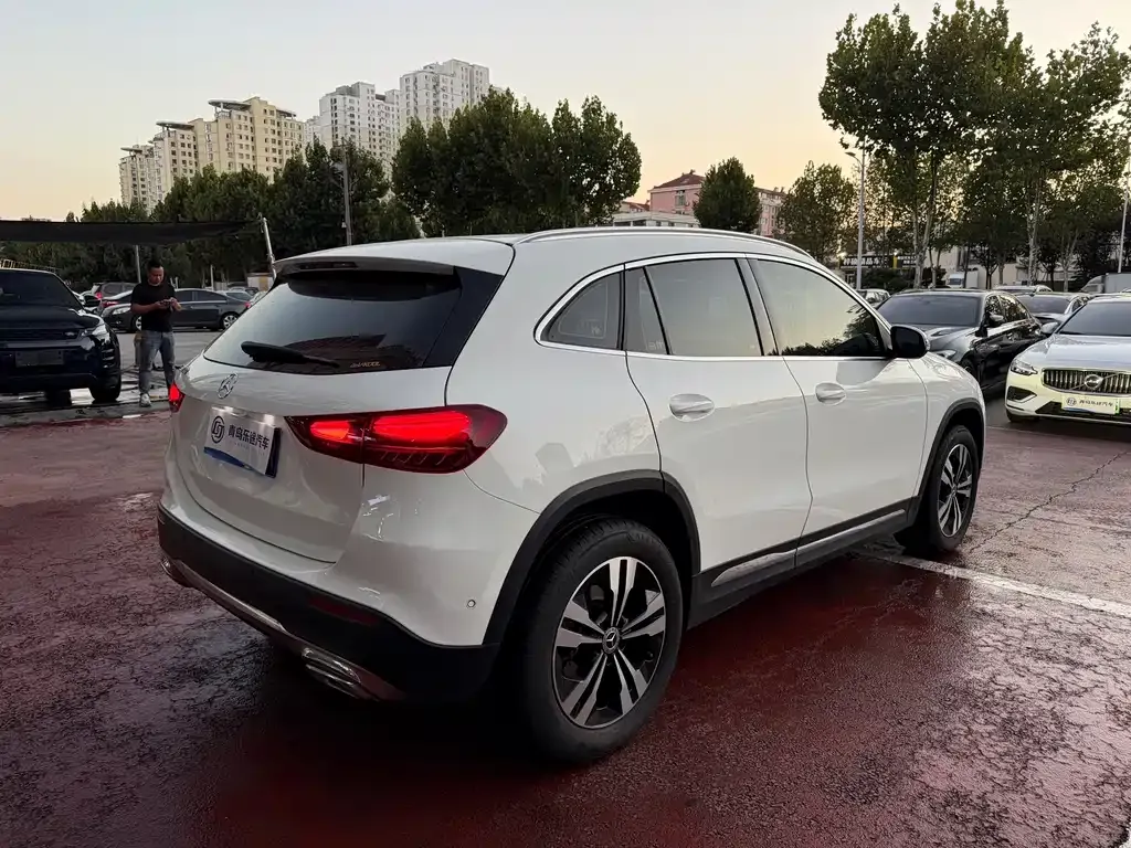 Mercedes-Benz GLA — фото 3