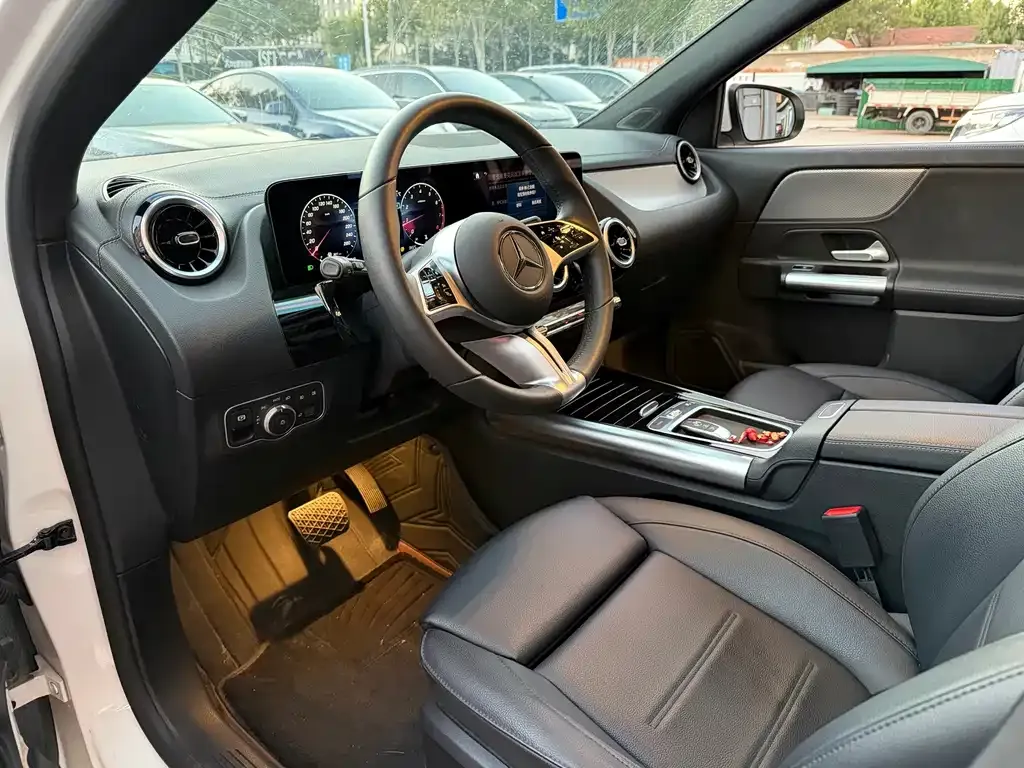 Mercedes-Benz GLA — фото 2