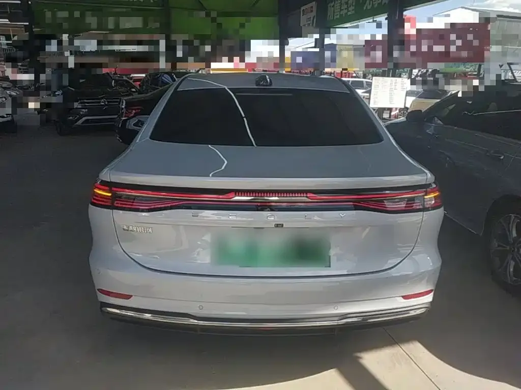 Geely Galaxy A7 EM — фото 7