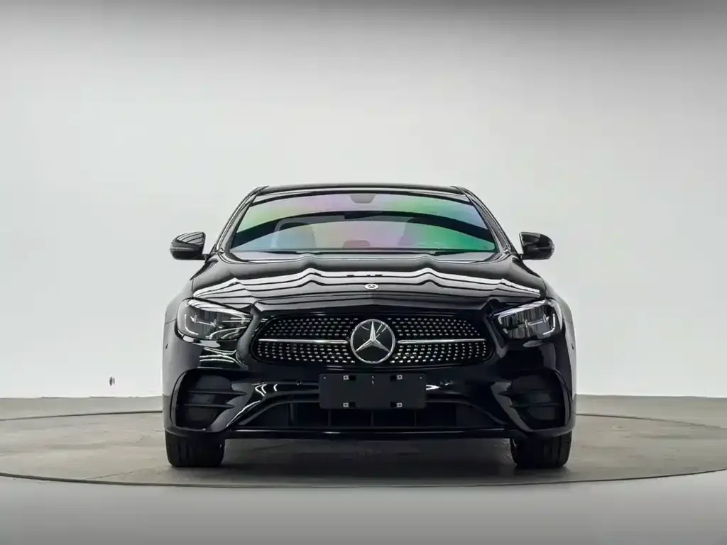 Mercedes-Benz E-Class (Import) — фото 5