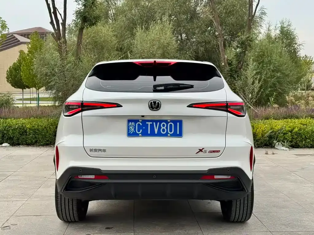 Changan X5 PLUS — фото 9