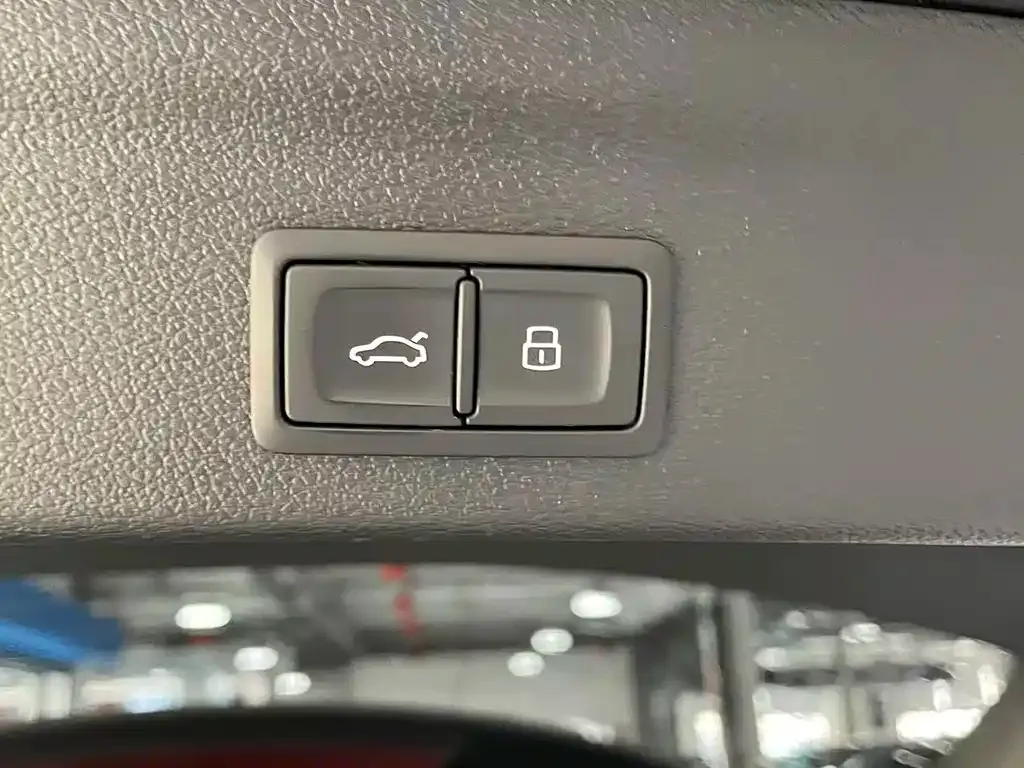 Audi Q3 — фото 5