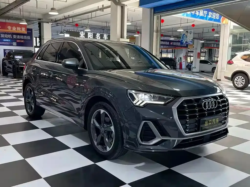 Audi Q3 — фото 3