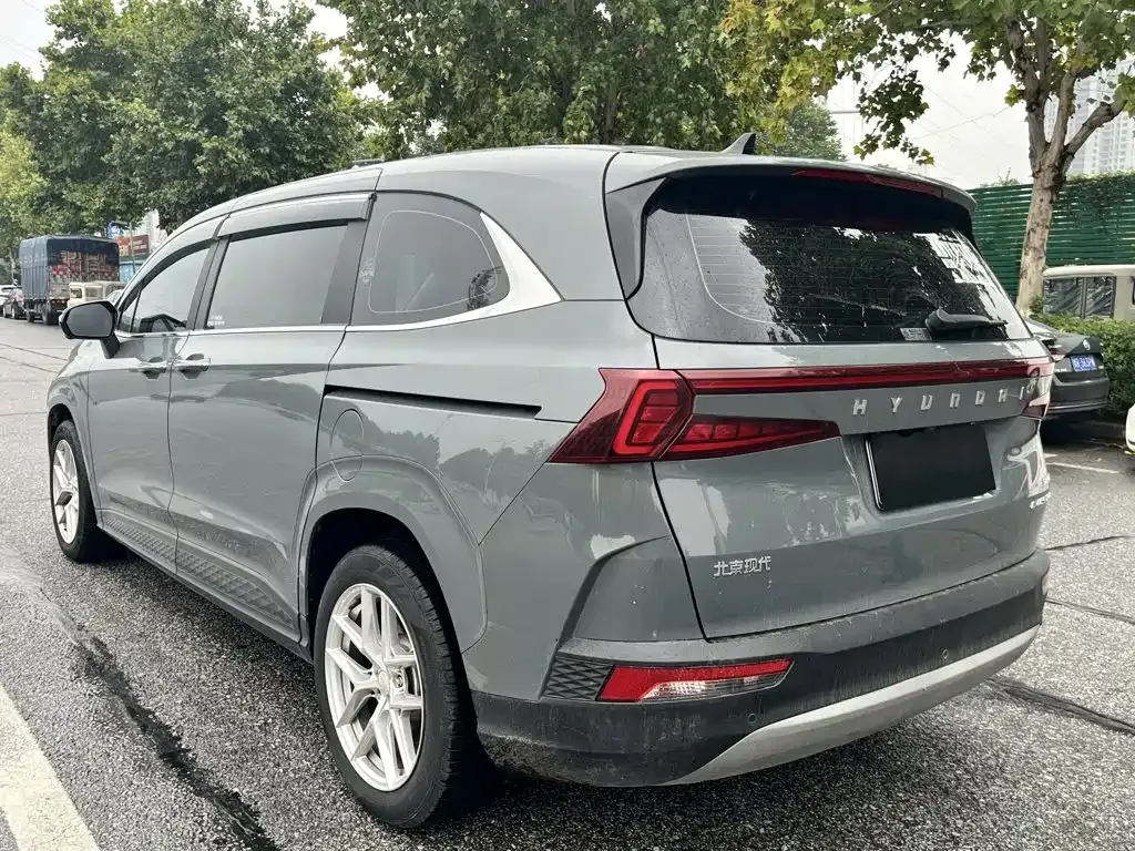 Hyundai Custo — фото 10
