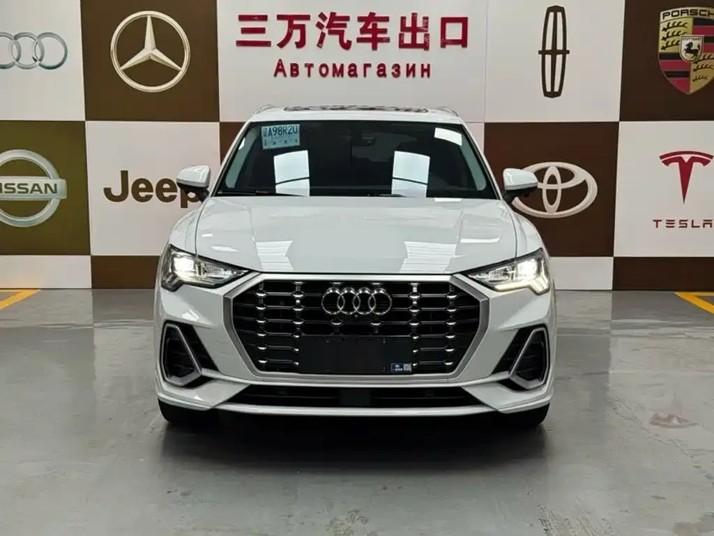 Audi Q3 — фото 2