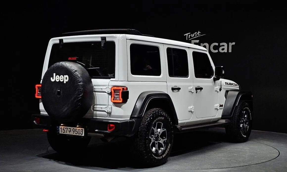 Jeep Wrangler — фото 2