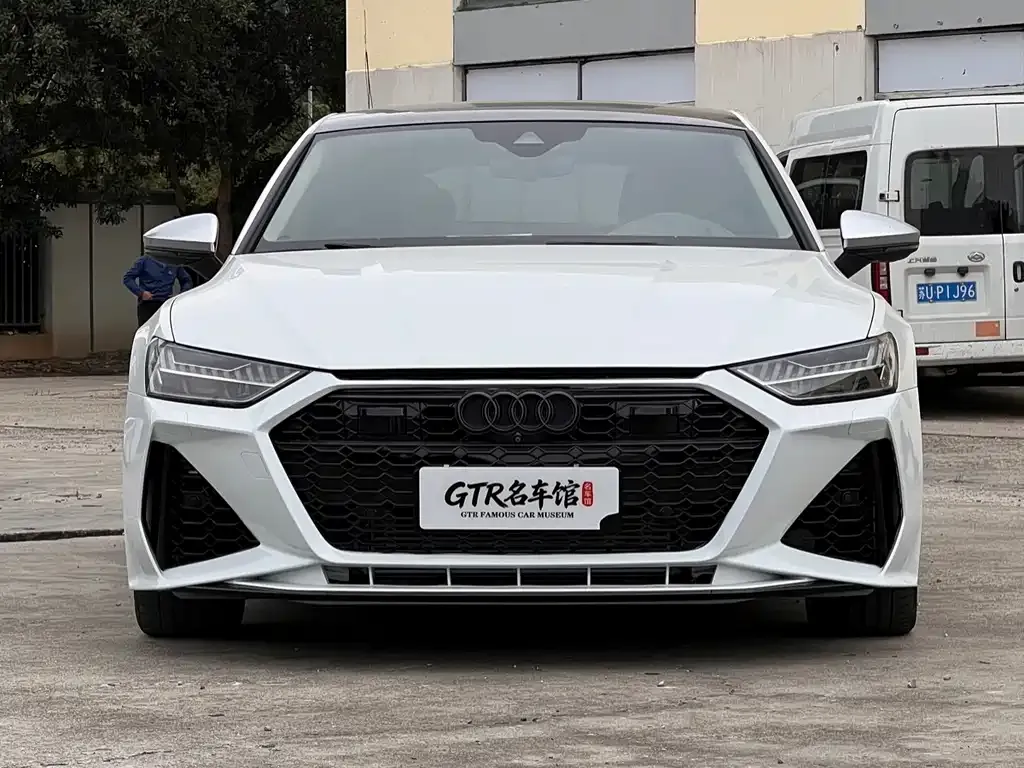 Audi A7 — фото 2