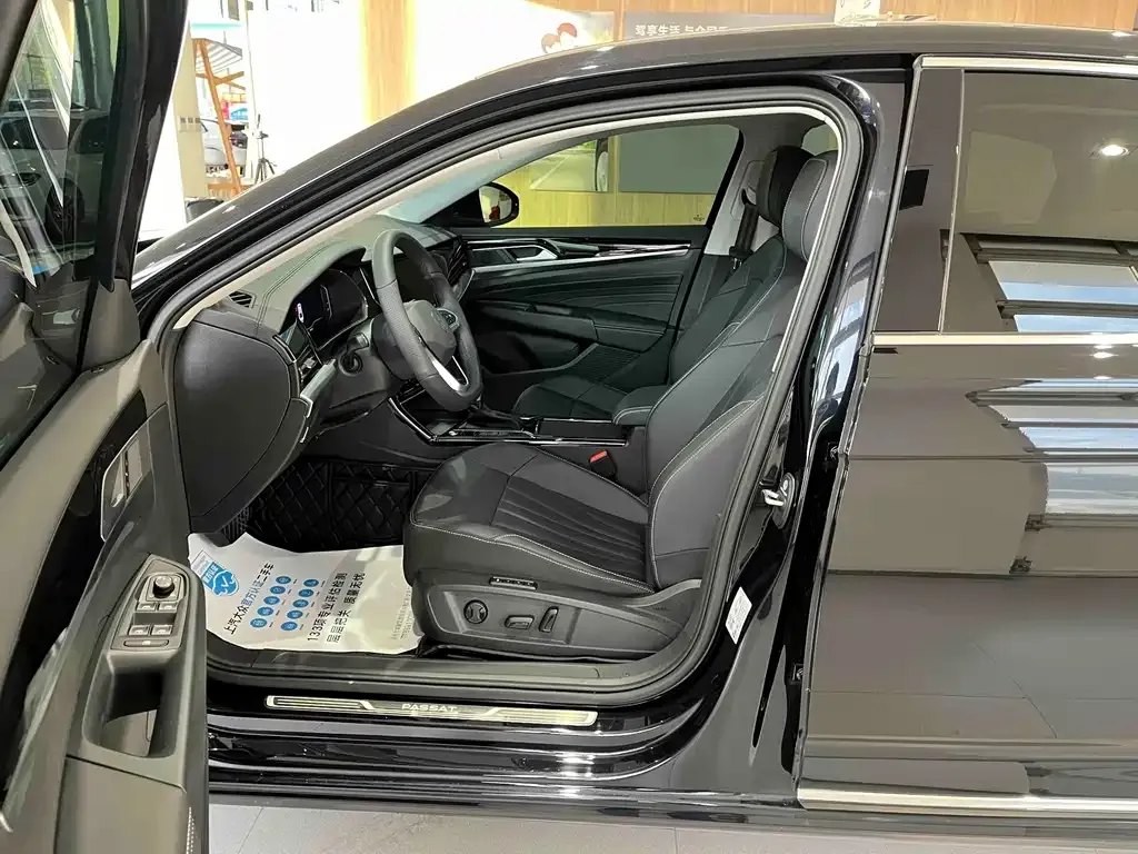 Volkswagen Passat — фото 5
