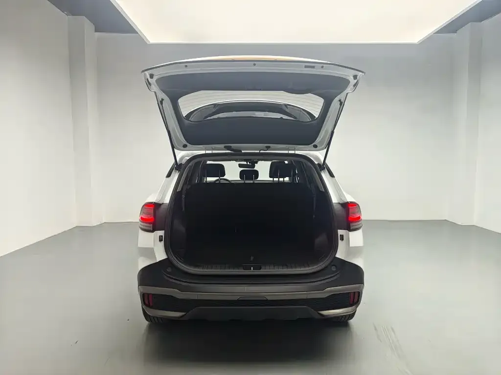 Kia Sportage — фото 5